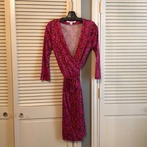 Diane Von Furstenberg Hot pink wrap dress